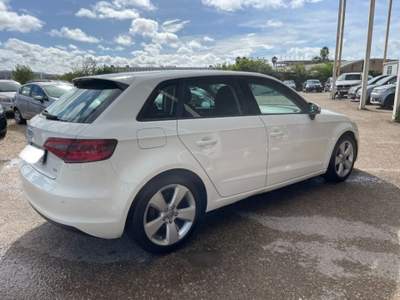 Audi A3 1.6 TDI 105CV Bianco usata Sassari