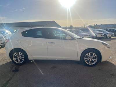 Alfa Romeo Giulietta 1.6 JTDm-2 105 CV Bianco usata Sassari