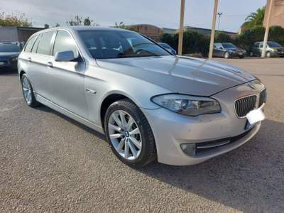 BMW Serie 5 520d D BUSINESS Argento usata Sassari