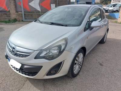 Opel Corsa 1.2 3 porte Argento usata Sassari