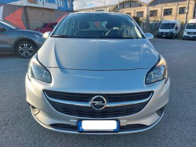 Opel Corsa 1.2 5 porte Argento usata Sassari