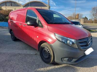 Mercedes-Benz Vito 1.7 110 CDI Furgone Long Rosso usata Sassari