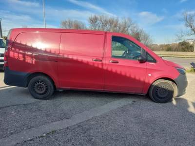 Mercedes-Benz Vito 1.7 110 CDI Furgone Long Rosso usata Sassari