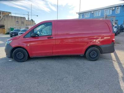 Mercedes-Benz Vito 1.7 110 CDI Furgone Long Rosso usata Sassari