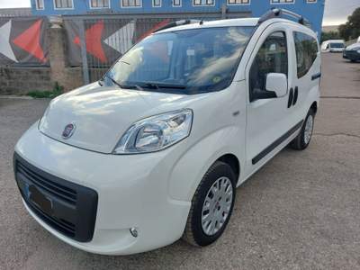 Fiat QUBO 1.3 MJT 95 CV Trekking Bianco usata Sassari