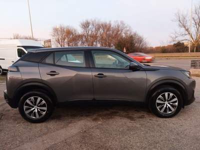 Peugeot 2008 BlueHDi 100 S&S GT Line Grigio usata Sassari