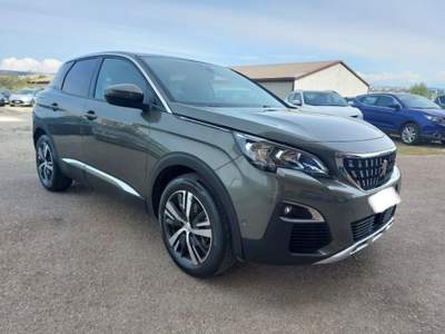 Peugeot 3008 PureTech Turbo 1.2 Allure Verde usata Sassari