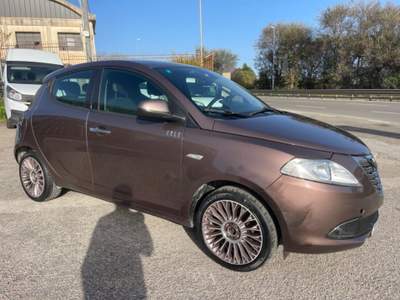 Lancia Ypsilon 1.3 MJT 16V 95 CV 5 porte Bronzo usata Sassari
