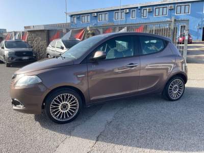 Lancia Ypsilon 1.3 MJT 16V 95 CV 5 porte Bronzo usata Sassari