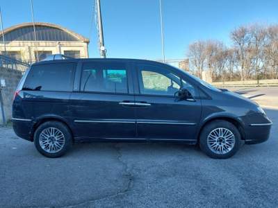 Lancia Phedra 2.0 MJT 136 CV Platino Grigio usata Sassari