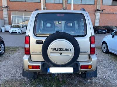 Suzuki Jimny 1.5 DDiS cat 4WD JLX Oro usata Sassari