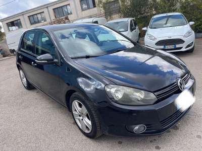 Volkswagen Golf 2.0 TDI 110CV Nero usata Sassari