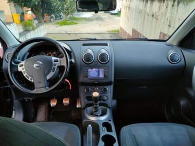 Nissan Qashqai 1.6 dCi DPF n-tec 7 POSTI Nero usata SAN GIORGIO A LIRI
