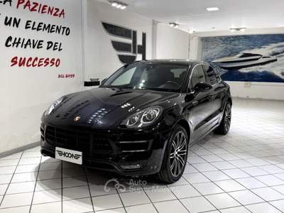 Porsche Macan 3.6 Turbo 400cv pdk my16 Nero usata Viterbo