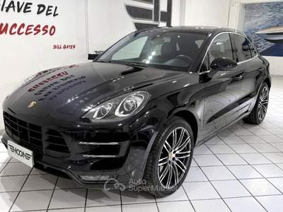 Porsche Macan 3.6 Turbo 400cv pdk my16 Nero usata Viterbo