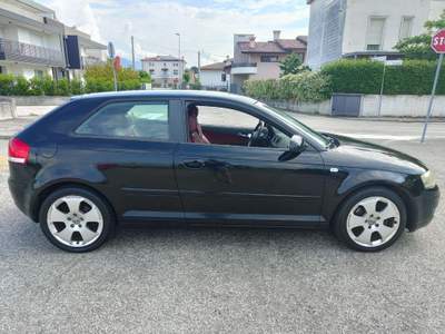 Audi A3 2.0 TDI ( INTERNI IN PELLE ) Nero usata Torri di Quartesolo