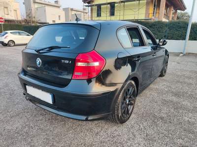 BMW Serie 1 116i Benz. 5 P.(OK  NEOPATENTATI) Nero usata Torri di Quartesolo