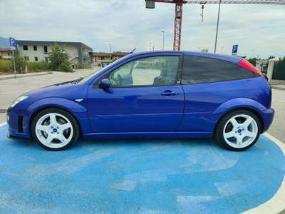 Ford Focus 2.0i 16V RS Imperial Blue 215cv Blu/Azzurro usata Torri di Quartesolo