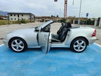 Mercedes-Benz SLK FULL-OPTIONAL Grigio usata Torri di Quartesolo
