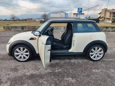 MINI Cooper Cooper 1,6 Benzina Beige usata Torri di Quartesolo