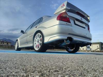 Mitsubishi Carisma 2.0 4WD Evolution VI Gsr Grigio usata Torri di Quartesolo