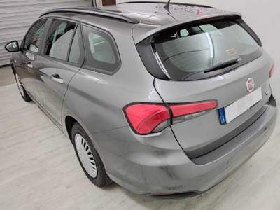 Fiat Tipo 1.4 5 porte Lounge 70.000KM Grigio usata Gerenzano