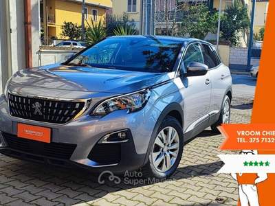 Peugeot 3008 3008 BlueHDi 130 S&S EAT8 Business Grigio usata Chieti