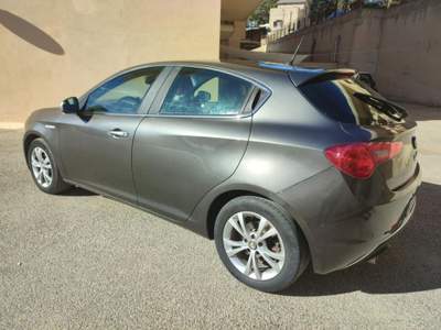 Alfa Romeo Giulietta 1.6 JTDm-2 105 CV Distinctive Grigio usata Agrigento
