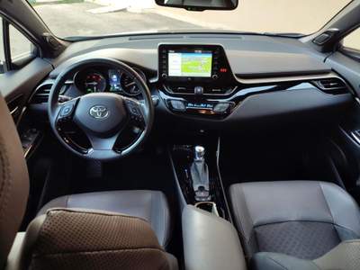 Toyota C-HR 1.8 Hybrid E-CVT Lounge Grigio usata Agrigento