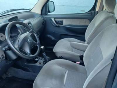 Citroen Berlingo 1.6 16V HDi 90CV 5p. XTR Grigio usata Magenta