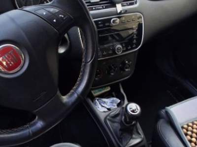 Fiat Punto Evo 1.3 Mjt 95 CV DPF 3 porte S&S Sport Nero usata Magenta