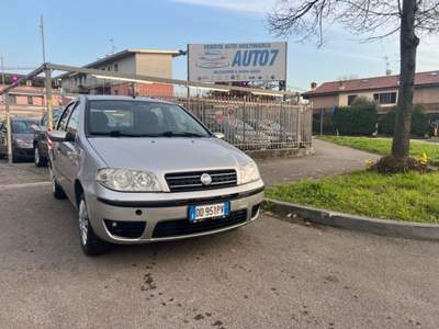 Fiat Punto 1.2 5 porte Dynamic Grigio usata Lainate