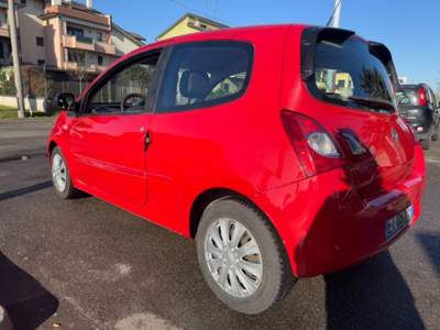 Renault Twingo 1.2 16V Night&Day Rosso usata Lainate