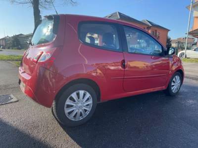 Renault Twingo 1.2 16V Night&Day Rosso usata Lainate