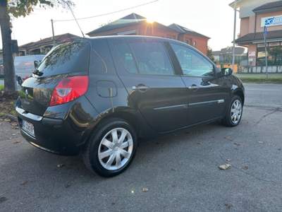 Renault Clio Storia 1.2 16V 5 porte Confort Nero usata Lainate