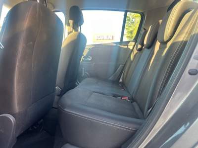 Renault Clio 1.2 16V 5 porte Live! Grigio usata Lainate
