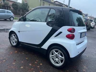 Smart ForTwo 1000 45 kW MHD coupé pure Bianco usata Lainate