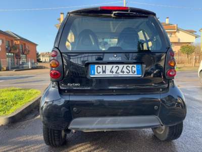 Smart ForTwo 700 coupé passion (45 kW) Nero usata Lainate