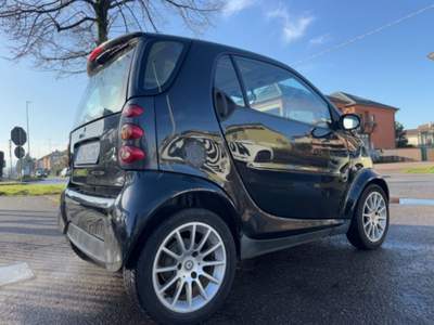 Smart ForTwo 700 coupé passion (45 kW) Nero usata Lainate