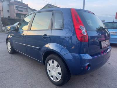 Ford Fiesta 1.2 16V 5p. Ghia Blu/Azzurro usata Lainate