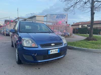 Ford Fiesta 1.2 16V 5p. Ghia Blu/Azzurro usata Lainate