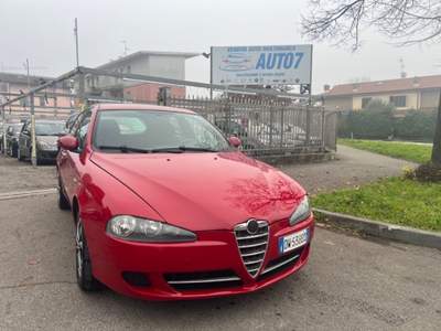 Alfa Romeo 147 1.6 16V TS (105) 5 porte Moving Rosso usata Lainate