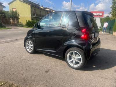 Smart ForTwo 1000 52 kW MHD coupé passion Nero usata Lainate