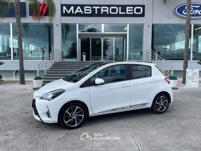 Toyota Yaris  1.5 Hybrid 5p. Style Bianco usata Lucugnano