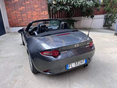Mazda MX-5 1.5L roadster Grigio usata Torino