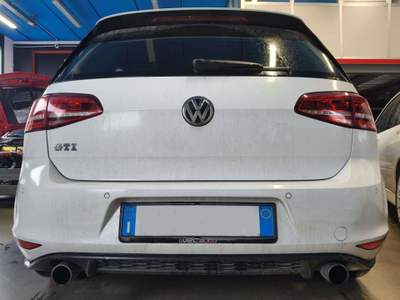 Volkswagen Golf Golf 5p 2.0 tsi Gti dsg 19" WRC AUTO SRL Bianco usata Bulgarograsso