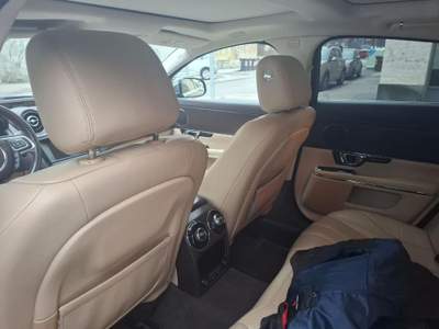 Jaguar XJ 3.0D V6 Premium Luxury Nero usata Collegno