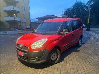 Fiat Doblò Doblò 1.4 T-Jet 16V Natural Power Dynamic 7 posti Rosso usata Briga Novarese