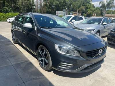 Volvo V60 D2 2.0 R-design Grigio usata Caltagirone