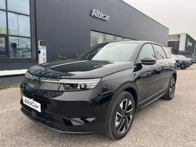 Opel Grandland 1.2 Hybrid 136 CV EDCT GS Nero usata Albignasego